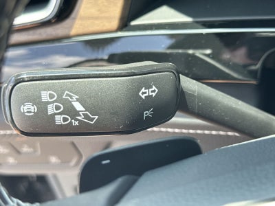 Volkswagen Atlas 2.0T SE con tecnología 2026