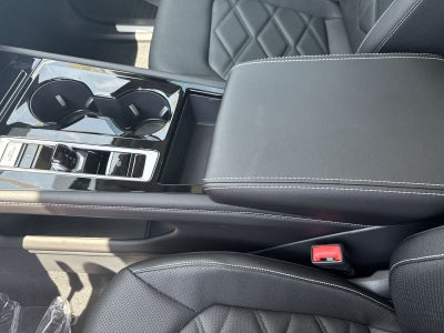 Volkswagen Atlas 2.0T SE con tecnología 2026