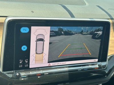 Volkswagen Atlas 2.0T SE con tecnología 2026
