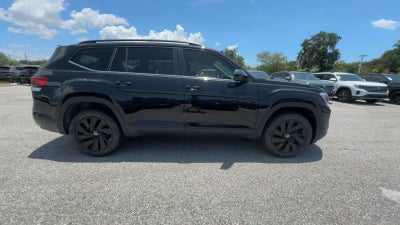Volkswagen Atlas 2.0T SE con tecnología 2026
