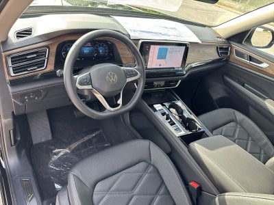 Volkswagen Atlas 2.0T SE con tecnología 2026