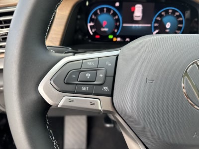 Volkswagen Atlas 2.0T SE con tecnología 2026