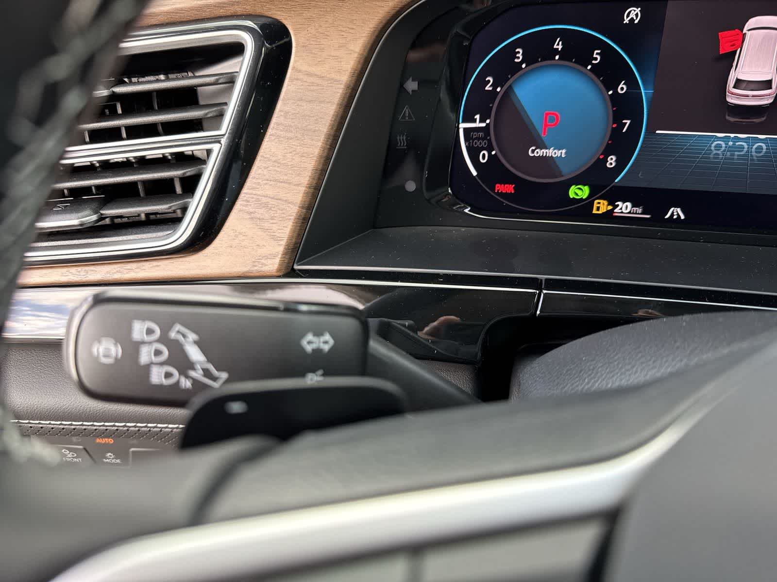 Volkswagen Atlas 2.0T SE con tecnología 2026