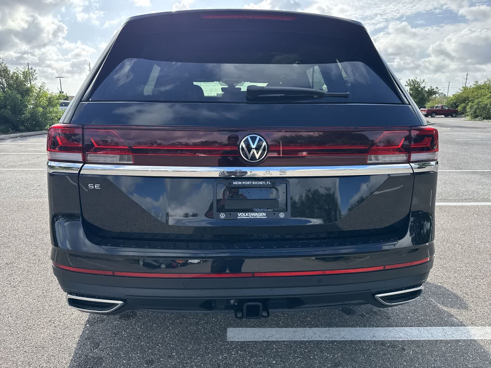 Volkswagen Atlas 2.0T SE con tecnología 2026