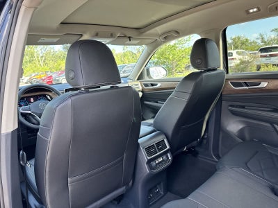 Volkswagen Atlas 2.0T SE con tecnología 2026