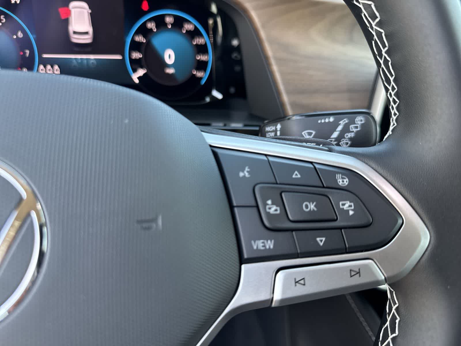 Volkswagen Atlas 2.0T SE con tecnología 2026