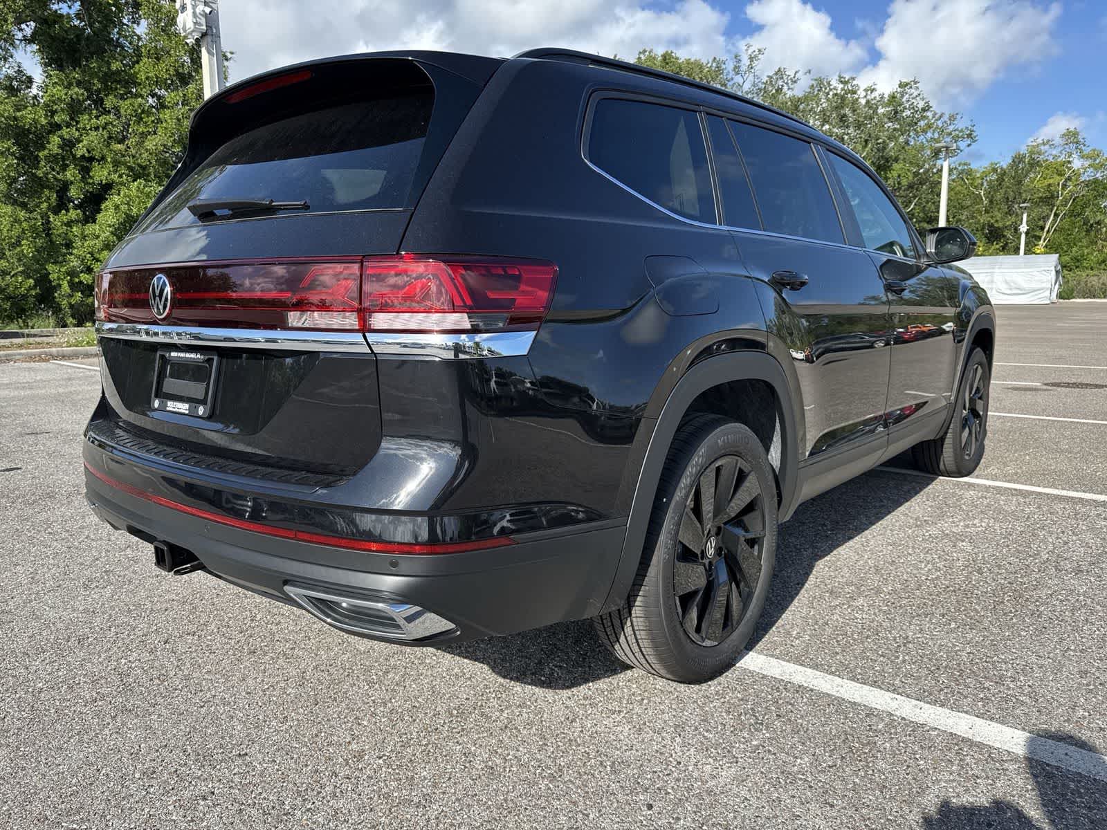 Volkswagen Atlas 2.0T SE con tecnología 2026