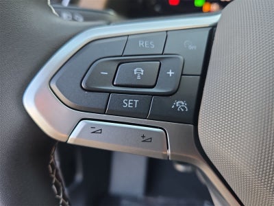 Volkswagen Atlas 2.0T SE con tecnología 2026