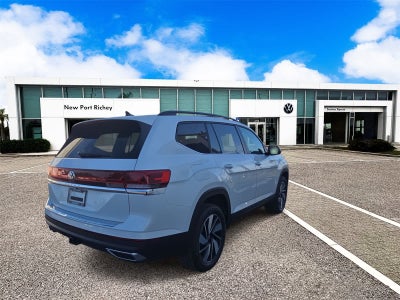 Volkswagen Atlas 2.0T SE con tecnología 2026