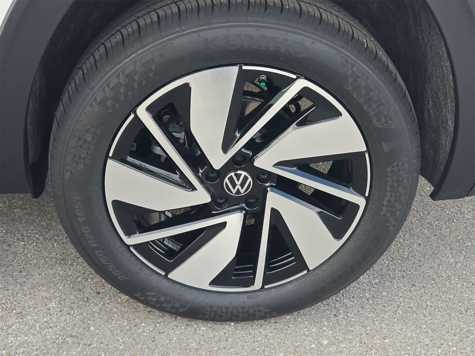 Volkswagen Atlas 2.0T SE con tecnología 2026