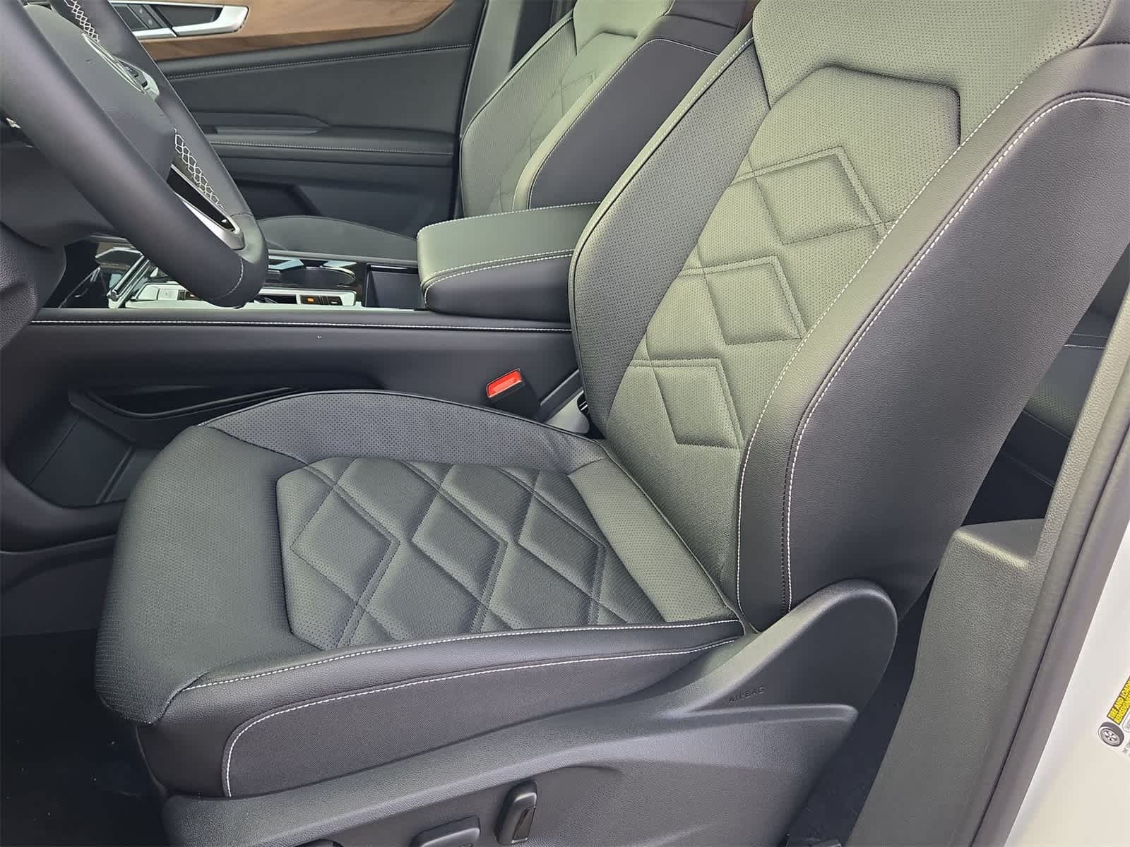 Volkswagen Atlas 2.0T SE con tecnología 2026