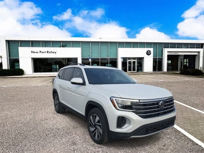 Volkswagen Atlas 2.0T SE con tecnología 2026