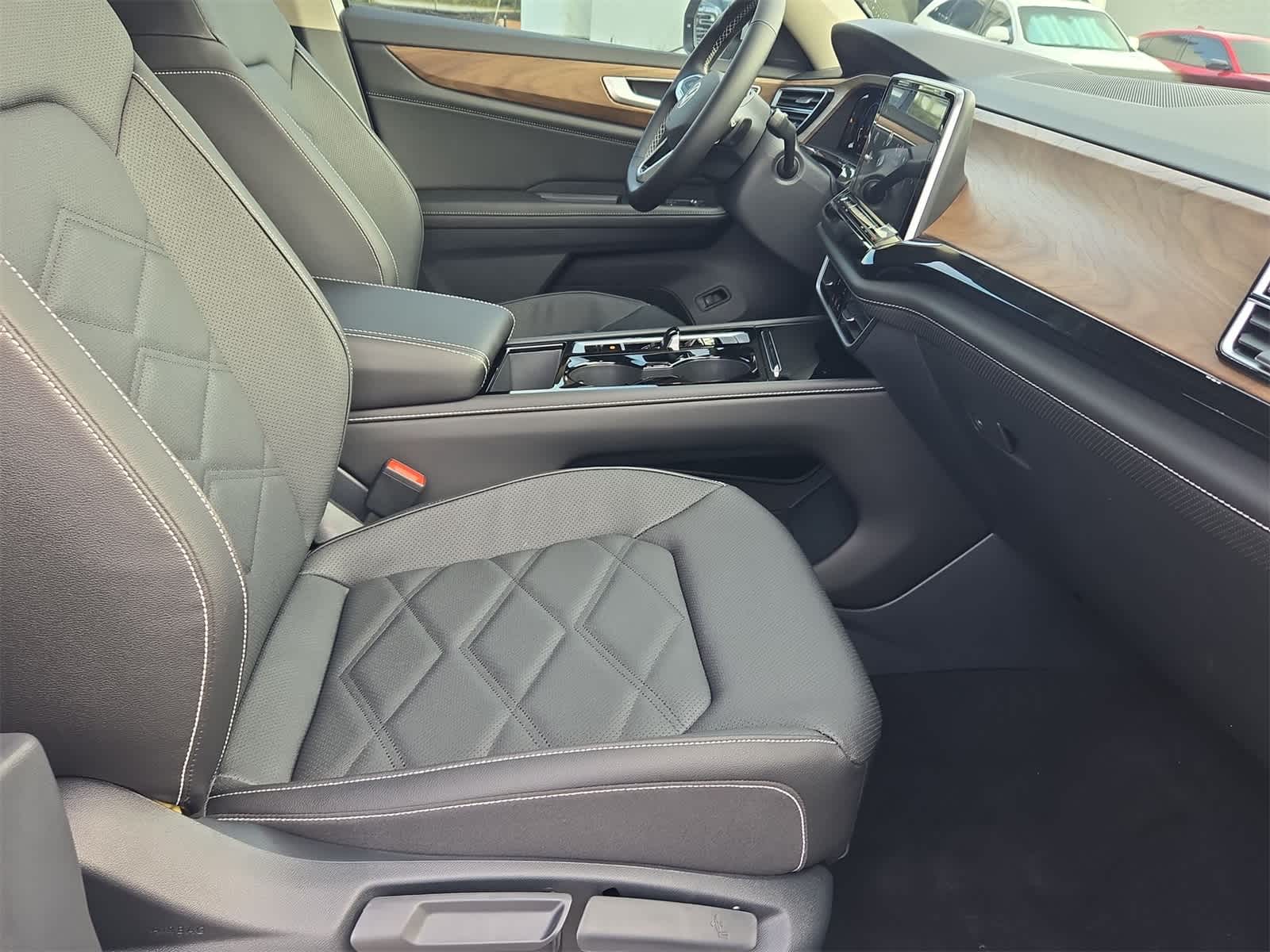 Volkswagen Atlas 2.0T SE con tecnología 2026