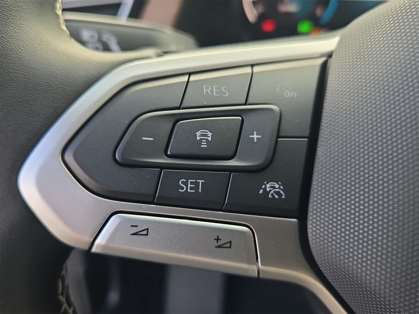 Volkswagen Atlas 2.0T SE con tecnología 2026