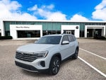 Volkswagen Atlas 2.0T SE con tecnología 2026