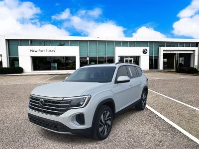 Volkswagen Atlas 2.0T SE con tecnología 2026