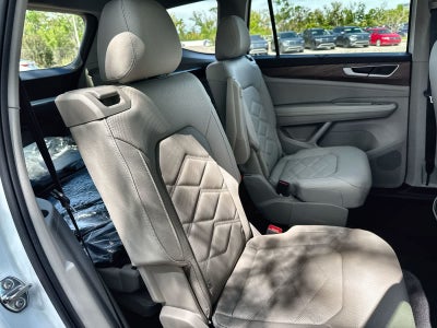 Volkswagen Atlas 2.0T SE con tecnología 2026