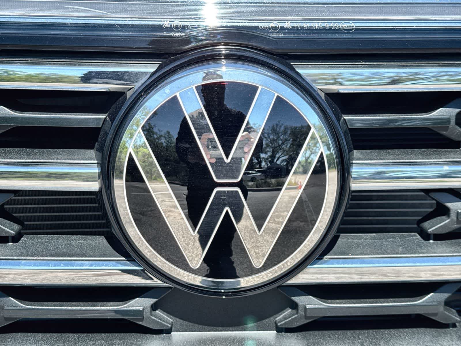 Volkswagen Atlas 2.0T SE con tecnología 2026