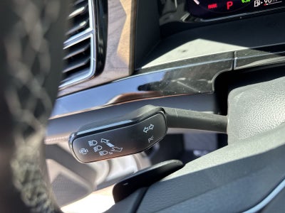 Volkswagen Atlas 2.0T SE con tecnología 2026