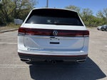 Volkswagen Atlas 2.0T SE con tecnología 2026