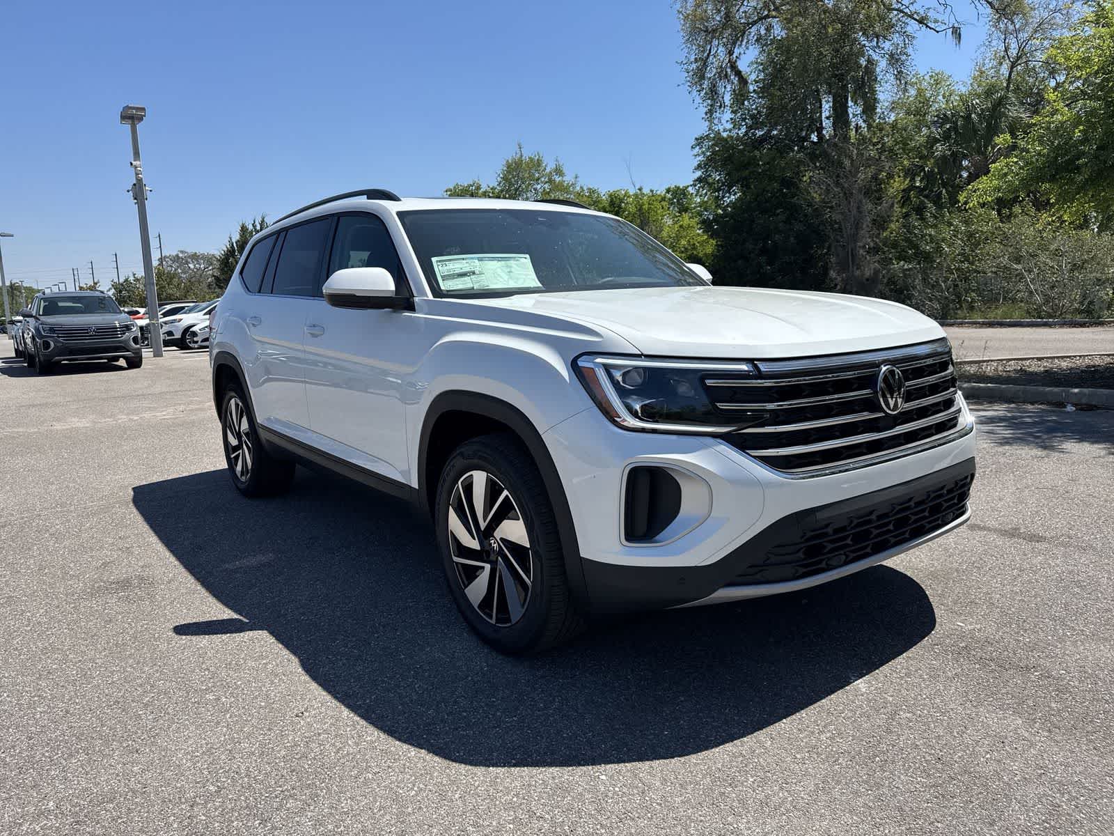Volkswagen Atlas 2.0T SE con tecnología 2026
