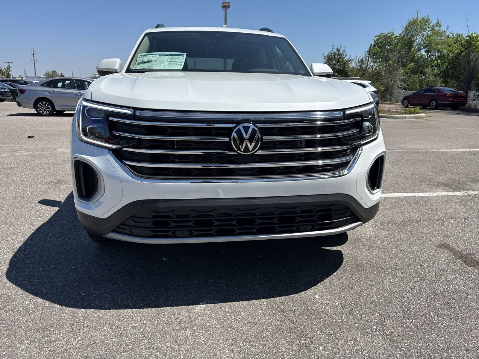 Volkswagen Atlas 2.0T SE con tecnología 2026