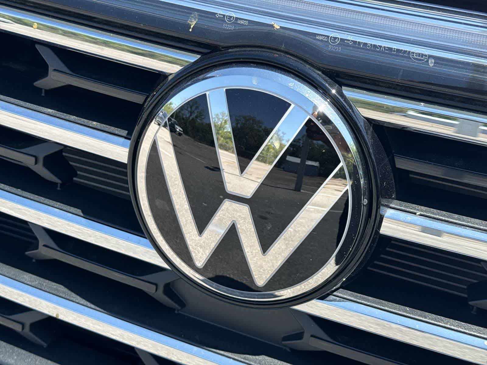 Volkswagen Atlas 2.0T SE con tecnología 2026
