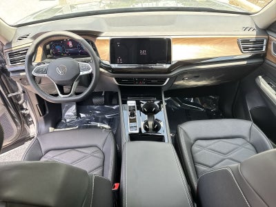 Volkswagen Atlas 2.0T SE con tecnología 2026