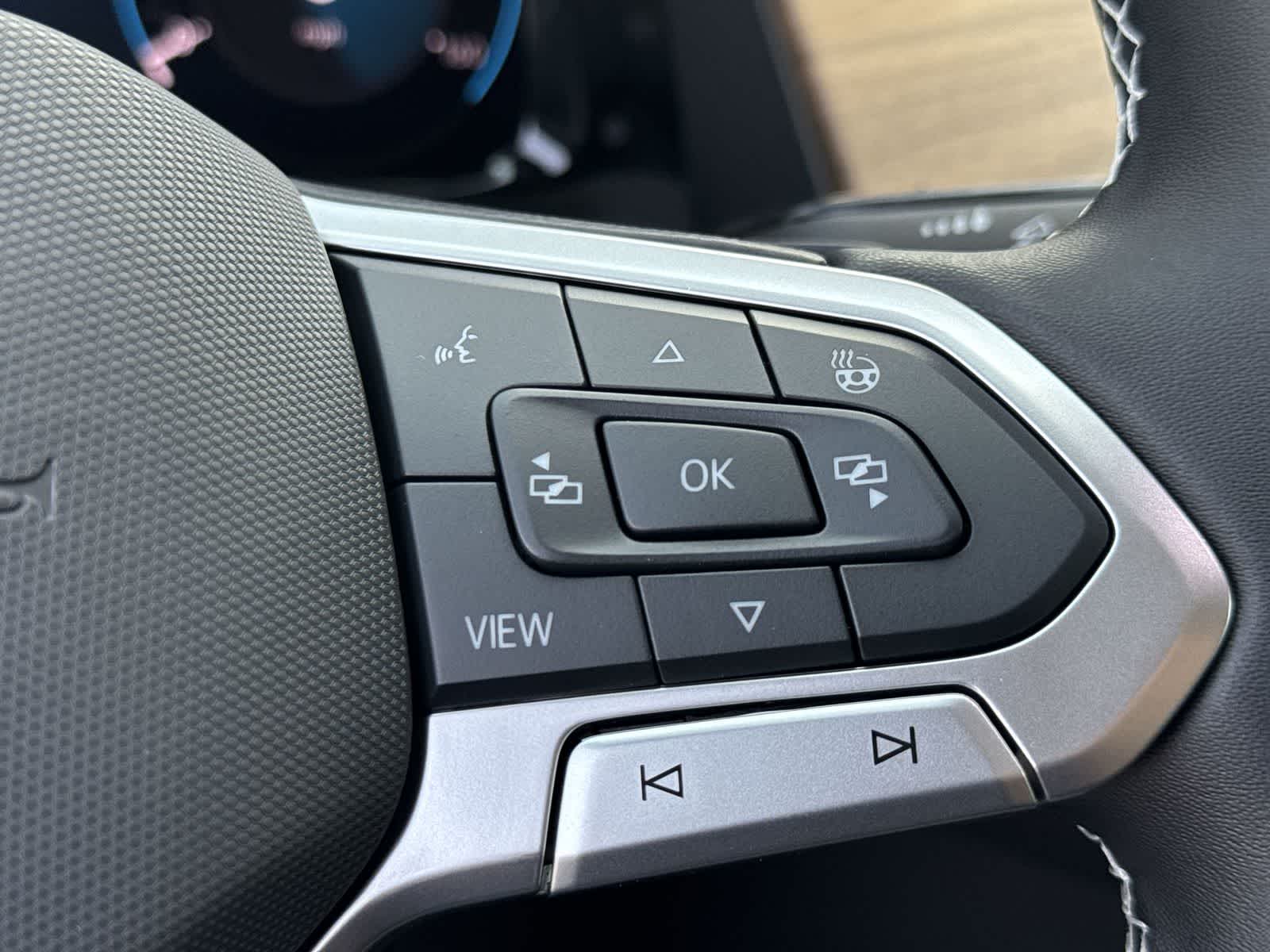 Volkswagen Atlas 2.0T SE con tecnología 2026
