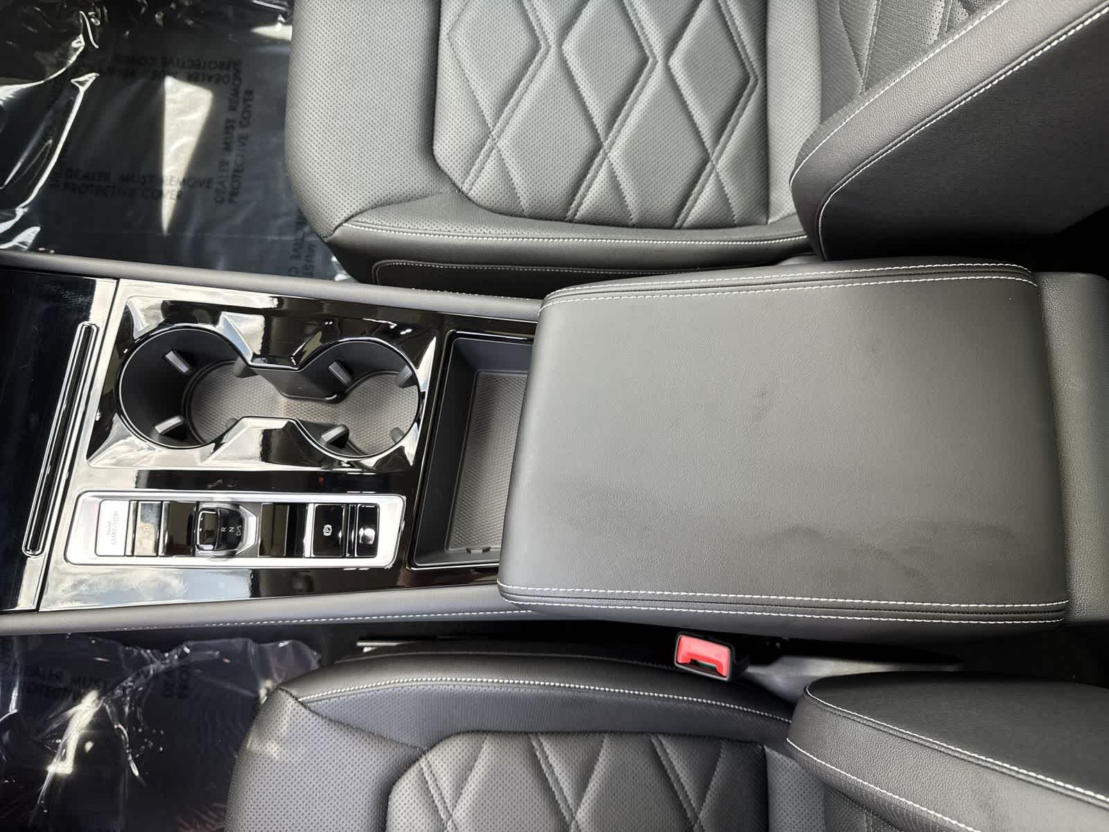 Volkswagen Atlas 2.0T SE con tecnología 2026