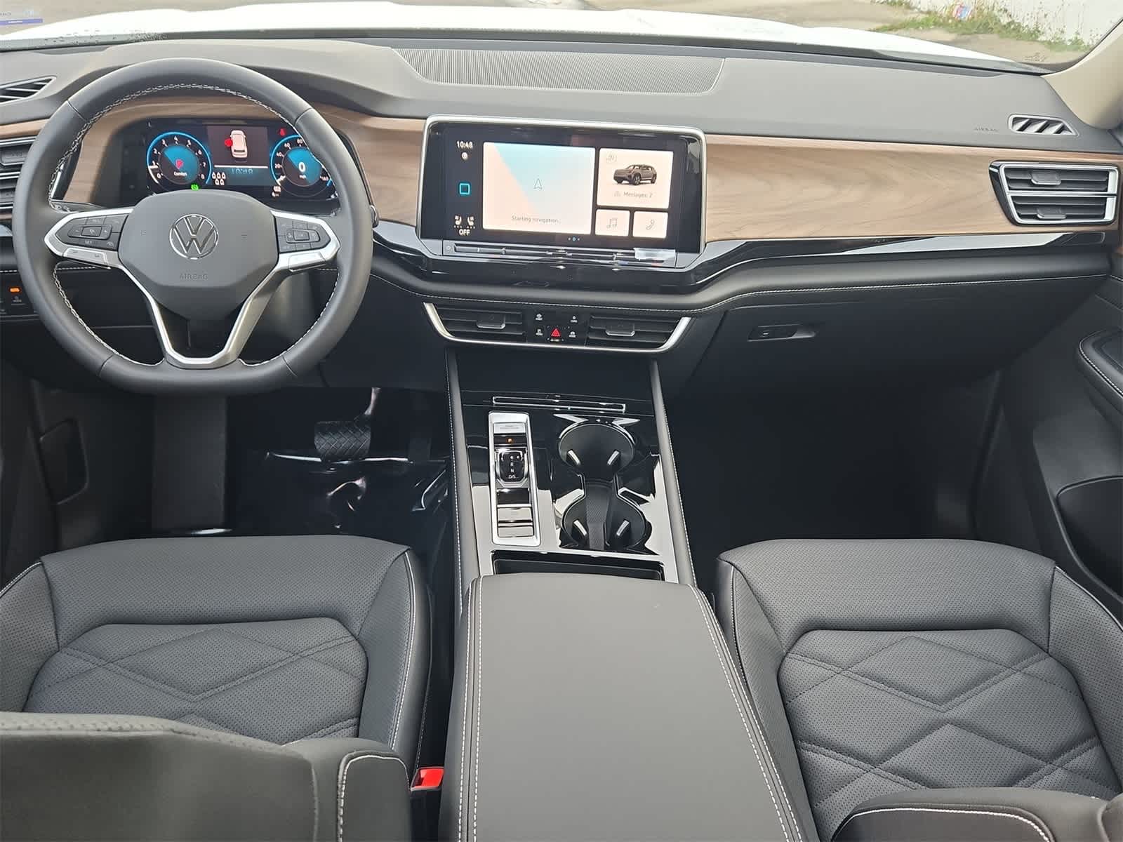 Volkswagen Atlas 2.0T SE con tecnología 2026