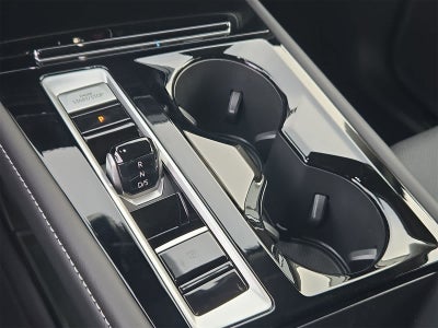 Volkswagen Atlas 2.0T SE con tecnología 2026