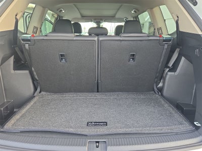 Volkswagen Atlas 2.0T SE con tecnología 2026