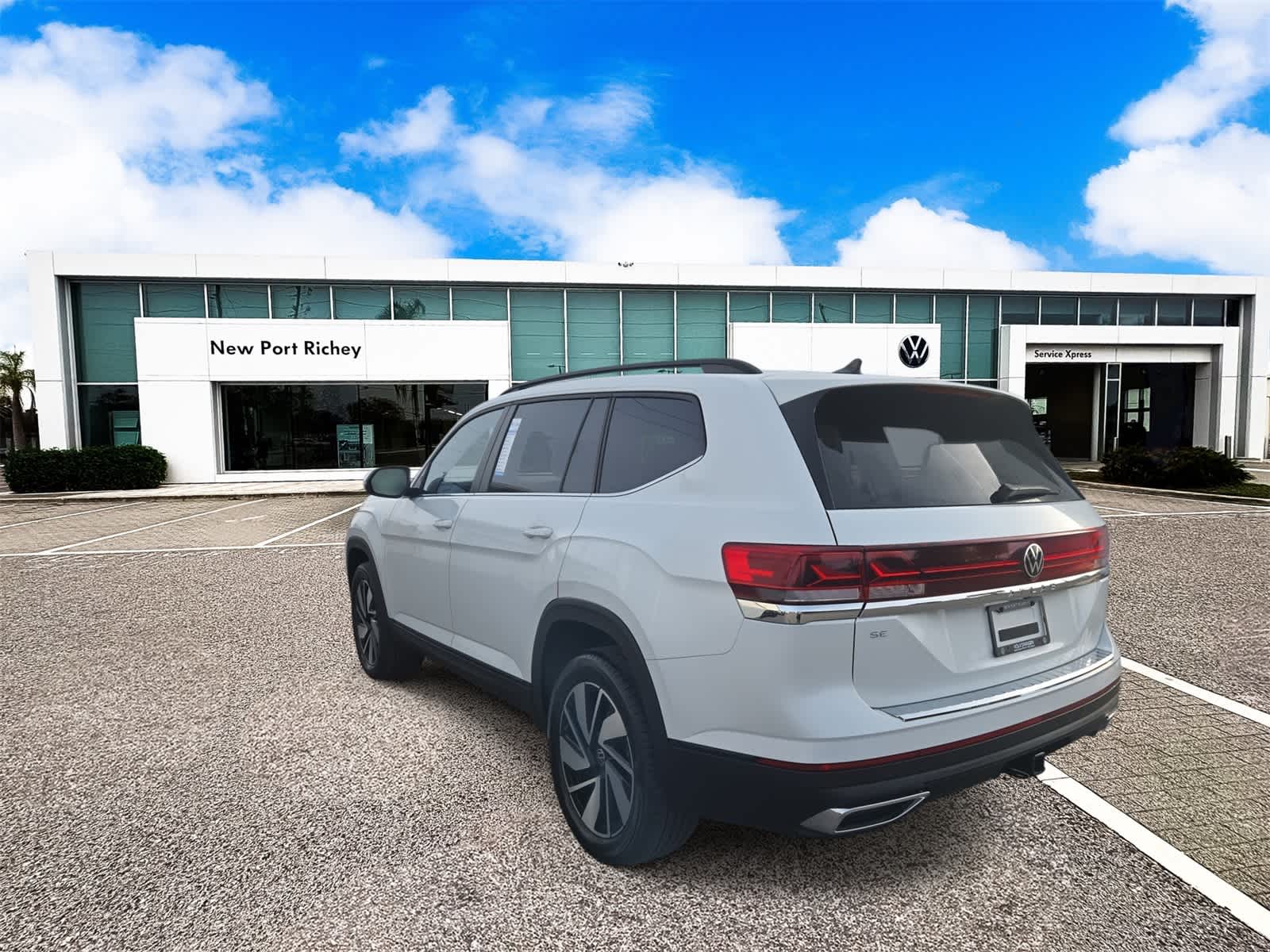 Volkswagen Atlas 2.0T SE con tecnología 2026