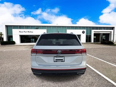 Volkswagen Atlas 2.0T SE con tecnología 2026