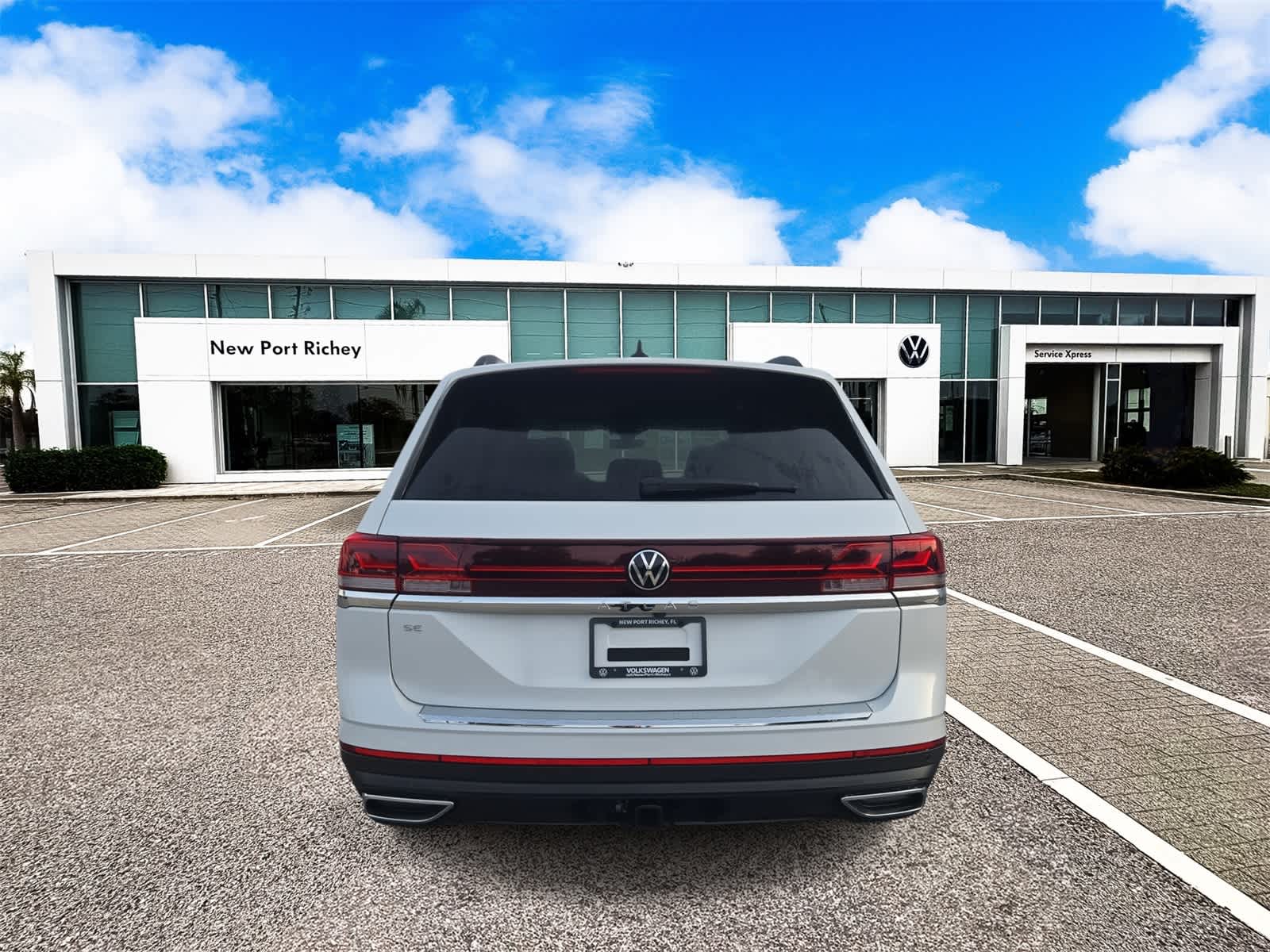 Volkswagen Atlas 2.0T SE con tecnología 2026