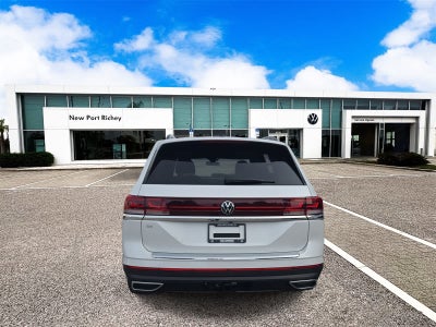 Volkswagen Atlas 2.0T SE con tecnología 2026
