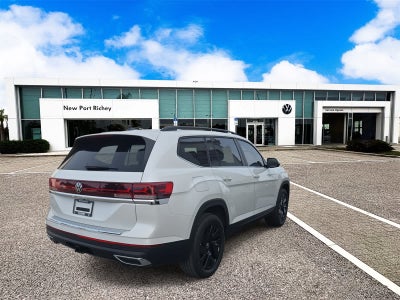 Volkswagen Atlas 2.0T SE con tecnología 2026