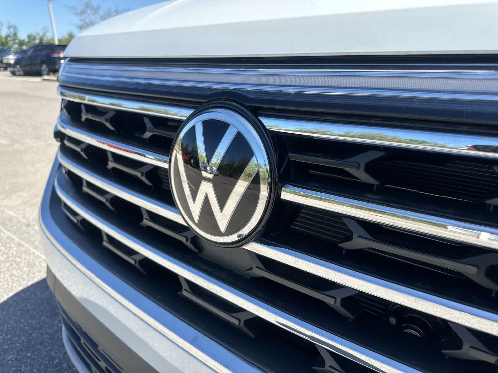 Volkswagen Atlas 2.0T SE con tecnología 2026