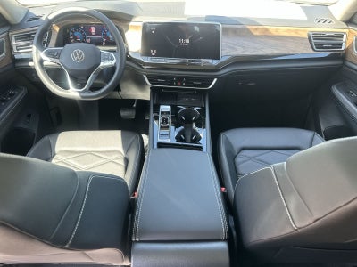 Volkswagen Atlas 2.0T SE con tecnología 2026