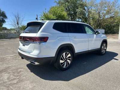 Volkswagen Atlas 2.0T SE con tecnología 2026