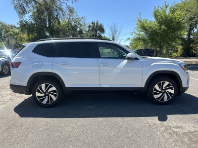 Volkswagen Atlas 2.0T SE con tecnología 2026