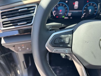 Volkswagen Atlas 2.0T SE con tecnología 2026