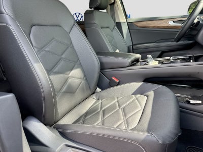 Volkswagen Atlas 2.0T SE con tecnología 2026