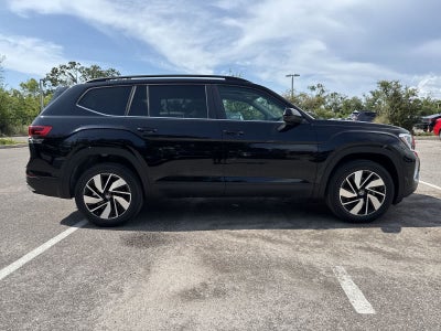 Volkswagen Atlas 2.0T SE con tecnología 2026