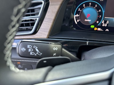 Volkswagen Atlas 2.0T SE con tecnología 2026
