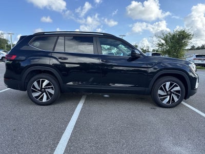Volkswagen Atlas 2.0T SE con tecnología 2026