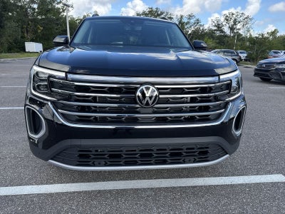 Volkswagen Atlas 2.0T SE con tecnología 2026