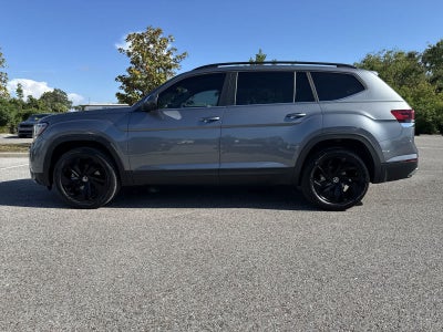 Volkswagen Atlas 2.0T SE con paquete Technology de 2023