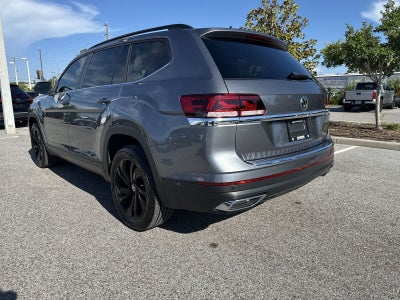 Volkswagen Atlas 2.0T SE con paquete Technology de 2023